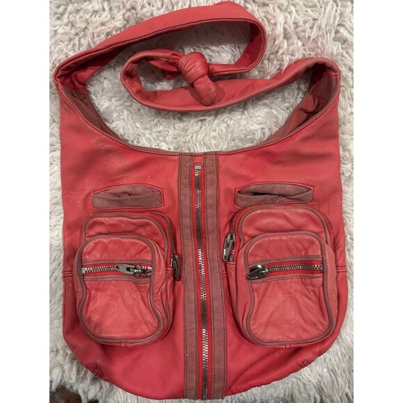 ALEXANDER WANG Donna Red/Pink Distressed Leather Hobo Crossbody Knot Zipper Bag - Picture 2 of 7